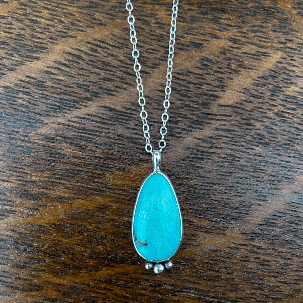 Skyhorse turquoise dewdrop necklace